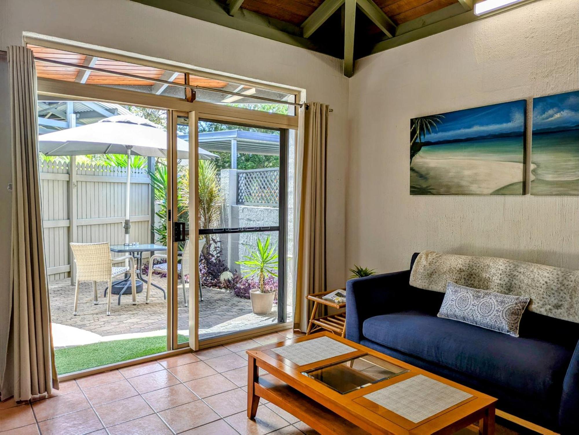 Beachside Cottage - A Private Peaceful Hidden Gem 50M To Beach Nelly Bay Экстерьер фото