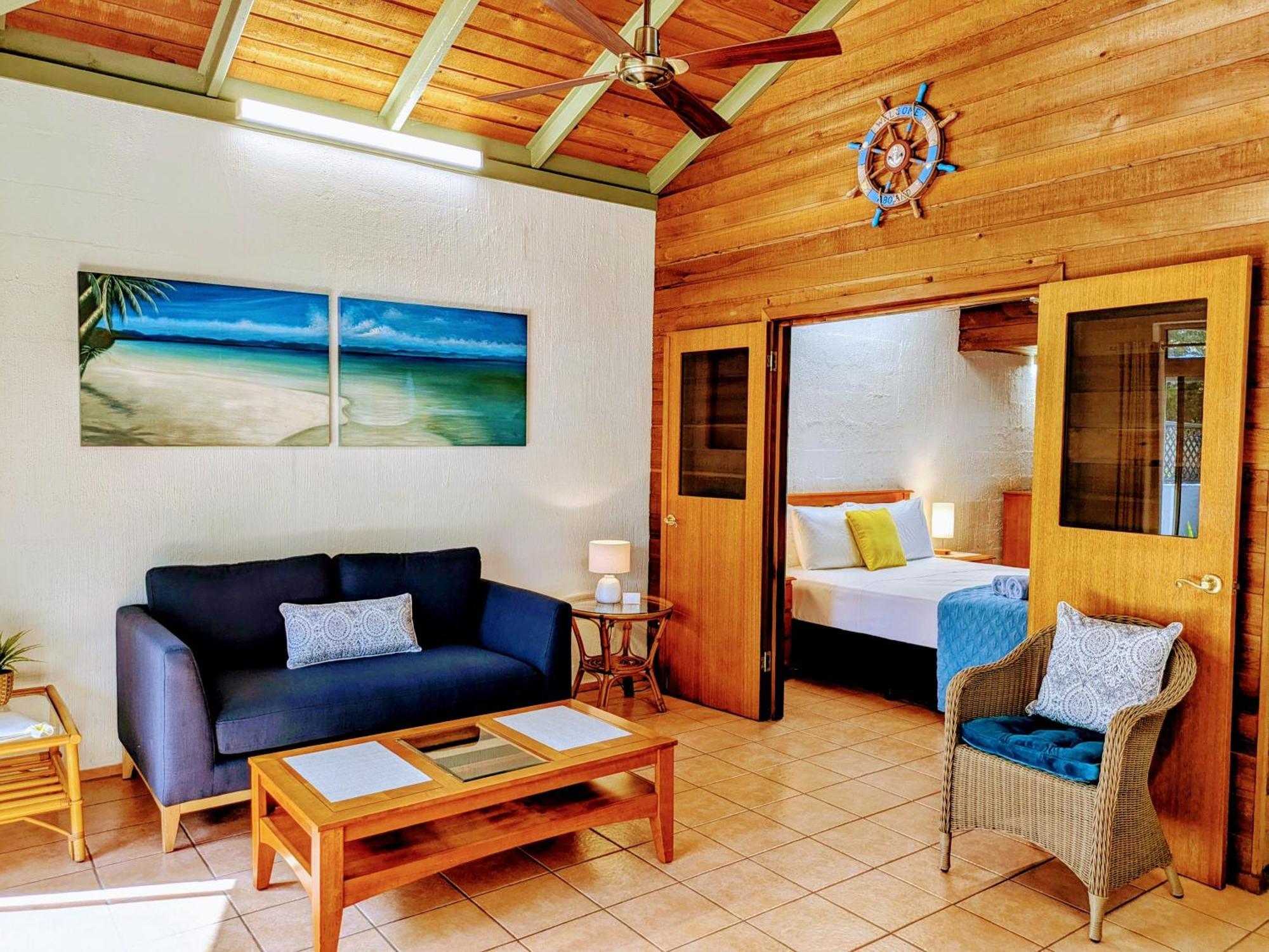 Beachside Cottage - A Private Peaceful Hidden Gem 50M To Beach Nelly Bay Экстерьер фото